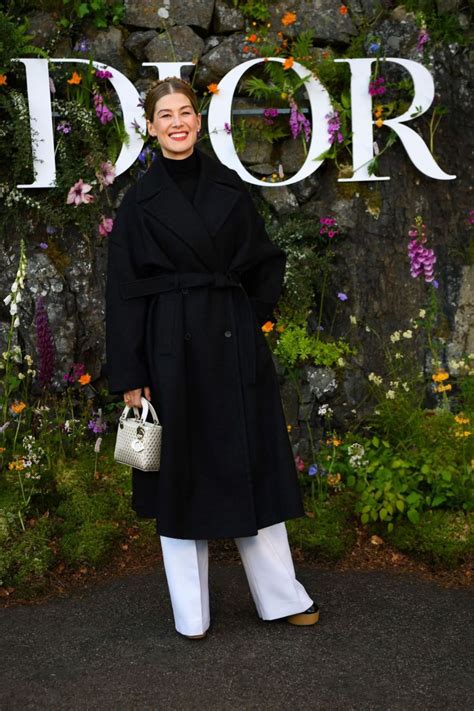 dior fashion show winter 2014|Dior fashion show crieff.